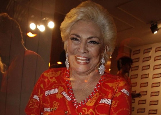 Hebe Camargo no camarote da Brahma (6/3/11)