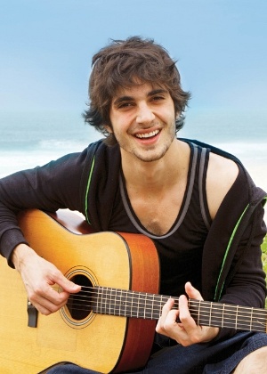 Eny Miranda/Divulgação Fiuk posa para a revista "Hola! Brasil" (dezembro/2011)