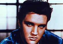 O cantor Elvis Presley, cuja morte completa 30 anos dia 16/08/07