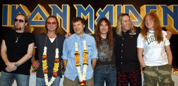 A banda britânica Iron Maiden durante coletiva de imprensa em Mumbai, na Índia (31/01/2008)