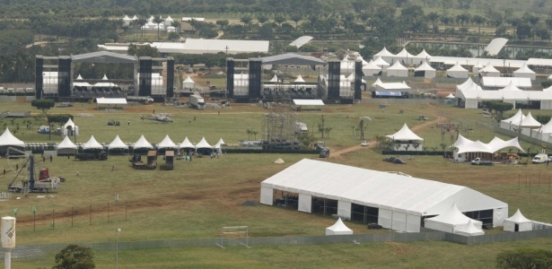 Vista aérea da fazenda Maeda, em Itu (SP), onde está montada a estrutura do Festival SWU (05/10/2010)