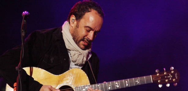 O músico sul-africano Dave Matthews durante apresentação de sua banda no palco Ar no Festival SWU (10/10/2010)