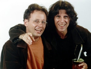 A dupla gaúcha Kleiton & Kledir em foto de divulgação