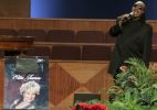 Funeral da cantora Etta James é realizado em Gardena, na Califórnia