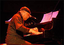 O pianista norte-americano de jazz Cecil Taylor no Tim Festival do Rio