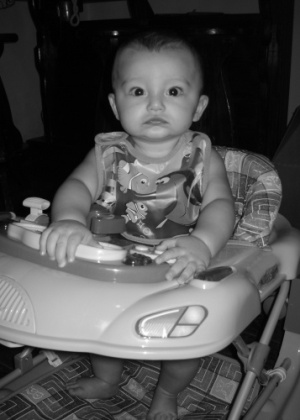 Gabriel, filho de Thiago Rodrigues e Cristiane Dias (15/01/2010)