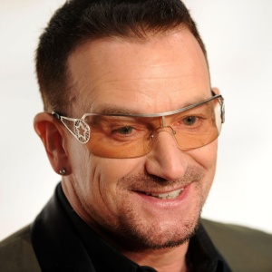 O cantor Bono Vox no Chelsea Piers, em Nova York (18/11/2009) - Stephen Lovekin/Getty Images
