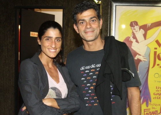 Cynthia Howlett e Eduardo Moscovis vão a reestreia de "RockAntygona" no Teatro leblon, Rio (7/5/2010)