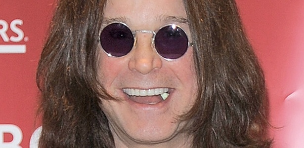 O cantor Ozzy Osbourne no lançamento de sua biografia "I Am Ozzy" em Nova York (26/1/2010) - Brainpix