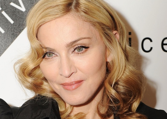 A cantora Madonna em evento em Nova York (28/4/2010)