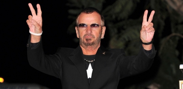 Ringo Starr recebe uma estrela na Calçada da Fama em Hollywood (8/2/2010) - Alberto E. Rodriguez/Getty Images