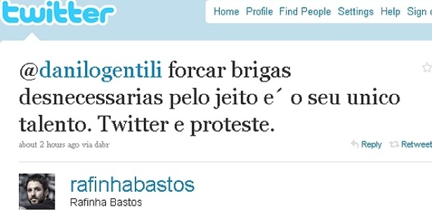Rafinha Bastos trocou farpas com Danilo Gentili pelo Twitter (19/8/10)