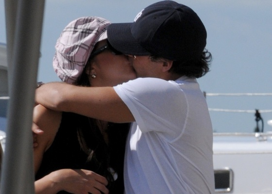 O jogador Alexandre Pato e a Miss Brasil Dbora Lyra namoram em Veneza, na Itlia 