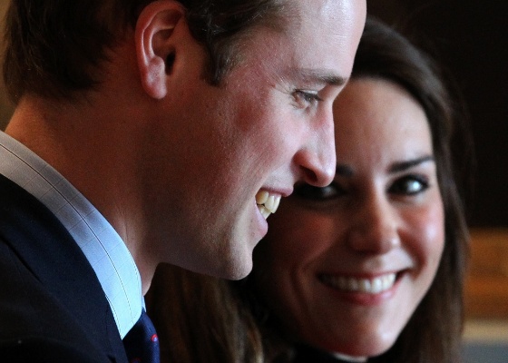 Príncipe William e Kate Middleton durante visita à Universidade St.Andrews, na Escócia (25/2/2011)
