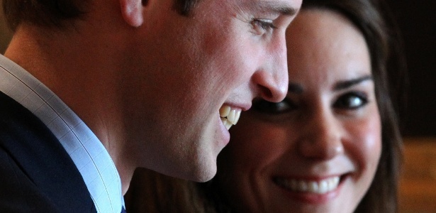 Príncipe William e Kate Middleton durante visita à Universidade St.Andrews, na Escócia (25/2/2011) - Getty Images