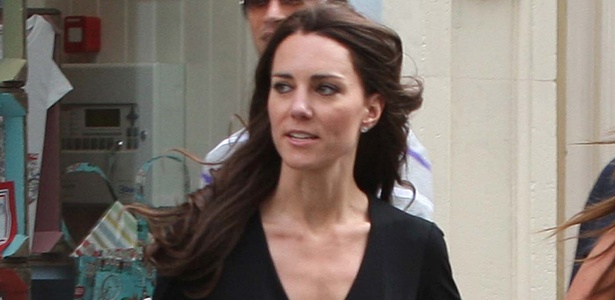Kate Middleton faz compras na The Kings Road, em Londres (20/4/2011) - Grosby Group