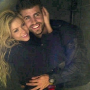 Cantora Shakira defendeu o namorado Piqué, que não vive bom momento no Barcelona - Divulgação/Twitter Oficial