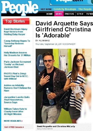 O ator David Arquette e a namorada Christina McLarty 