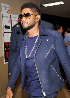 O cantor Usher 