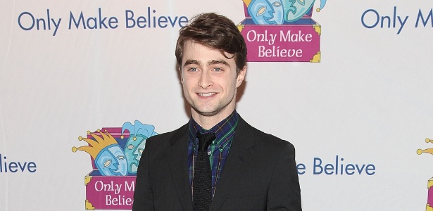 O ator Daniel Radcliffe participa do jantar anual "Make Believe" em Nova York (14/11/11) - Getty Images