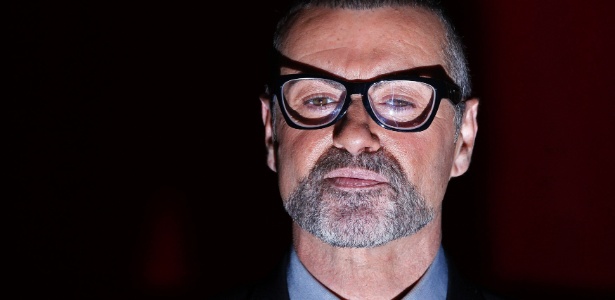 O cantor George Michael em conferência no Royal Opera House em Londres (11/5/2011)