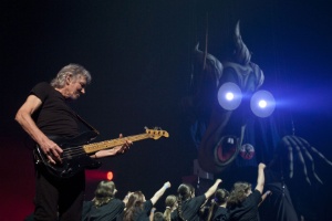 Recém-casado, Roger Waters descarta volta do Pink Floyd