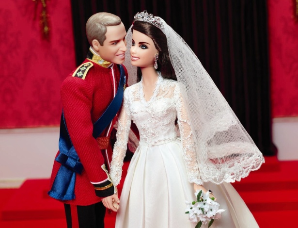 Príncipe William em Kate viram bonecos da coleção Barbie, da Mattel (15/02/12)