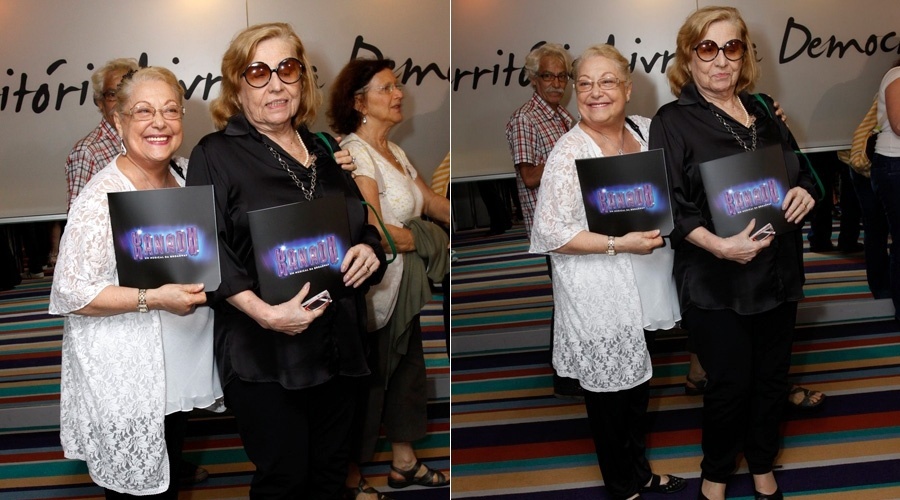 Suely Franco e Jacqueline Laurence prestigiam "Xanadu" no teatro Oi Casa Grande, zona sul do Rio (17/1/12)