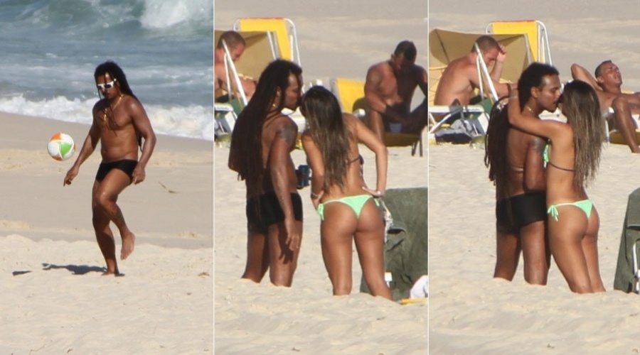 Marcelo Falcão troca beijos com loira desconhecida em praia do Rio (6/2/2012)