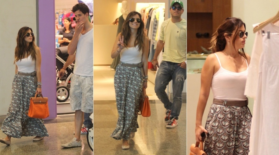 Giovanna Lancellotti passeia em shopping da zona oeste do Rio (7/2/2012)