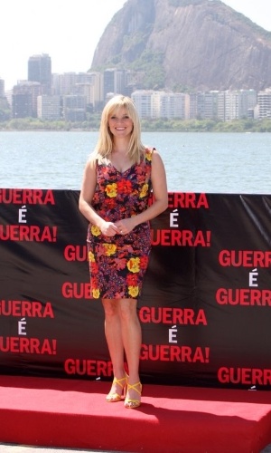 Reese Whitherspoon posa para fotógrafos na apresentação do filme "Guerra é Guerra"no Cinépolis Lagoon, no Leblon, Rio de Janeiro (9/3/12)