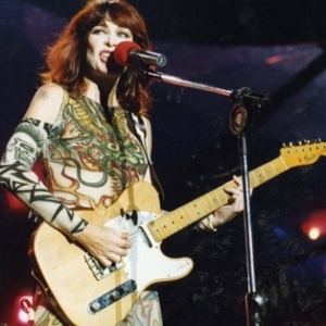 Rita Lee durante apresentação ao vivo