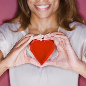 Médicos às vezes atribuem os sintomas de infarto nas mulheres a crises de ansiedade - Getty Images/Thinkstock 
