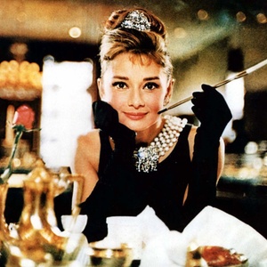 A atriz Audrey Hepburn em foto de divulgação do filme "Bonequinha de Luxo" (1961) - Divulgação