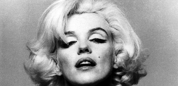 Com seus paletós justos ou seus vestidos apertados na cintura, Marilyn criou em sua época um estilo novo  - EFE