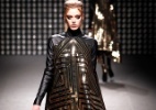 Gareth Pugh desembarca no Fashion Rio para lançamento de sua parceria com a Melissa - Divulgação