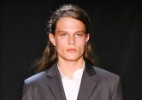 Mario Queiroz insere looks femininos em coleção inspirada nos anos 30 - Alexandre Schneider/UOL