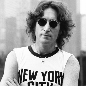 O cantor e guitarrista inglês dos Beatles, John Lennon - EFE