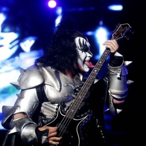 O baixista e vocalista do Kiss, Gene Simmons, durante show da banda em São Paulo (7/4/2009) - Lucas Lima/UOL