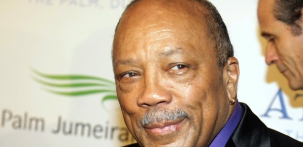 Quincy Jones em evento em Dubai (20/11/2008) - AFP PHOTO/KARIM SAHIB