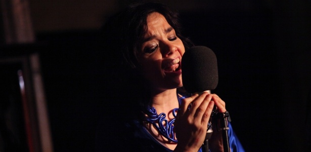 Björk canta em livraria de Nova York (08/05/2009) - Getty Images