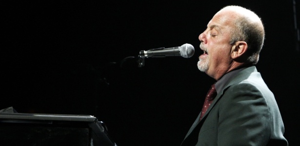 Billy Joel toca piano em apresentação no Honda Center, em Anaheim (30/03/2009) - Getty Images