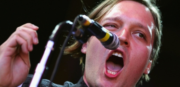 O vocalista Win Butler em show do Arcade Fire na Nova Zelândia (18/01/2008) - Getty Images
