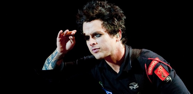 Billie Joe Armstrong do Green Day durante show em São Paulo (20/10/2010)