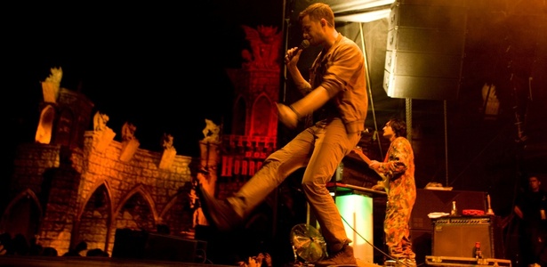 Show da banda norte-americana Yeasayer no festival Planeta Terra, em São Paulo (20/11/2010) - Fabiano Cerchiari/UOL