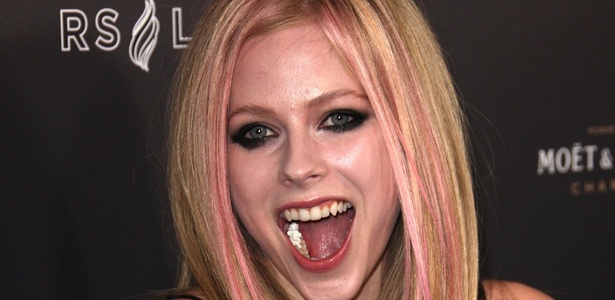 Avril Lavigne em premiação da revista "Rolling Stone", em Los Angeles, EUA (21/11/2010) - Getty Images