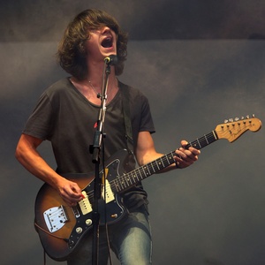 Alex Turner em show da banda inglesa Arctic Monkeys em festival em Nova Jersey, EUA (1º/08/2009) - Getty Images