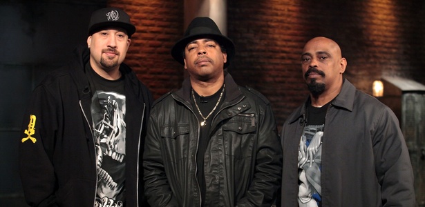 B-Real, Eric Bobo e Sen Dog, da banda Cypress Hill, durante visita aos estúdio da Fuse em Nova York, nos Estados Unidos (25/03/2010) - Getty Images