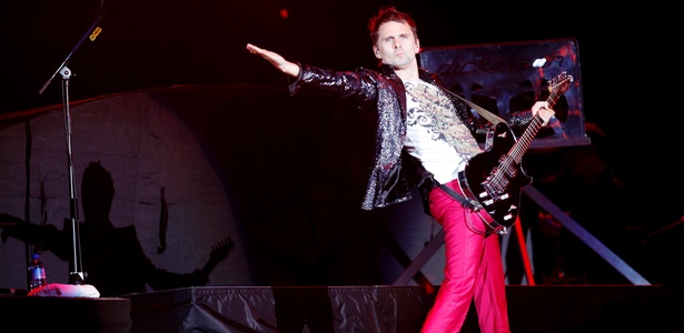 O cantor e guitarrista Matthew Bellamy em show do Muse em São Paulo (09/04/2011) - Lucas Lima/UOL