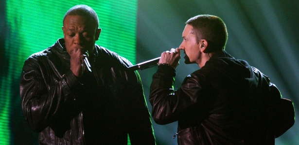 Dr. Dre e Eminem em apresentação no Grammy 2011, em fevereiro - Getty Images